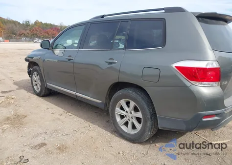 2012 Toyota Highlander Base V6 z USA, uszkodzony, nr VIN 5TDBK3EH0CS122085